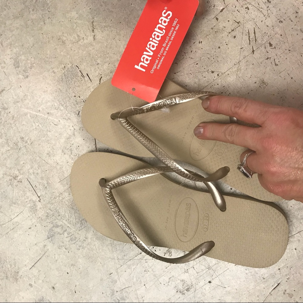 Beige metallic Havianas